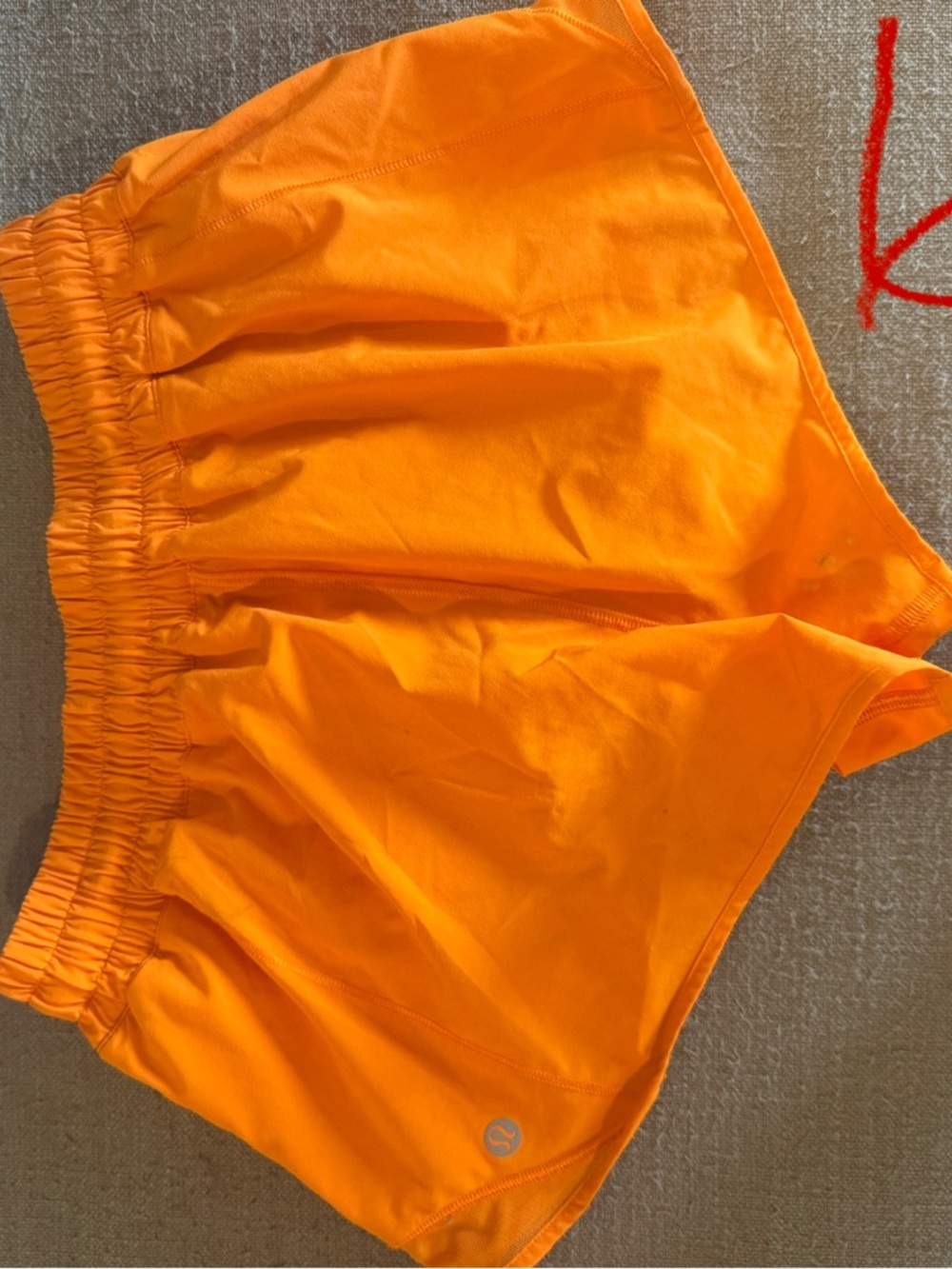 Lu Lu lemon orange shorts 2.5 inch